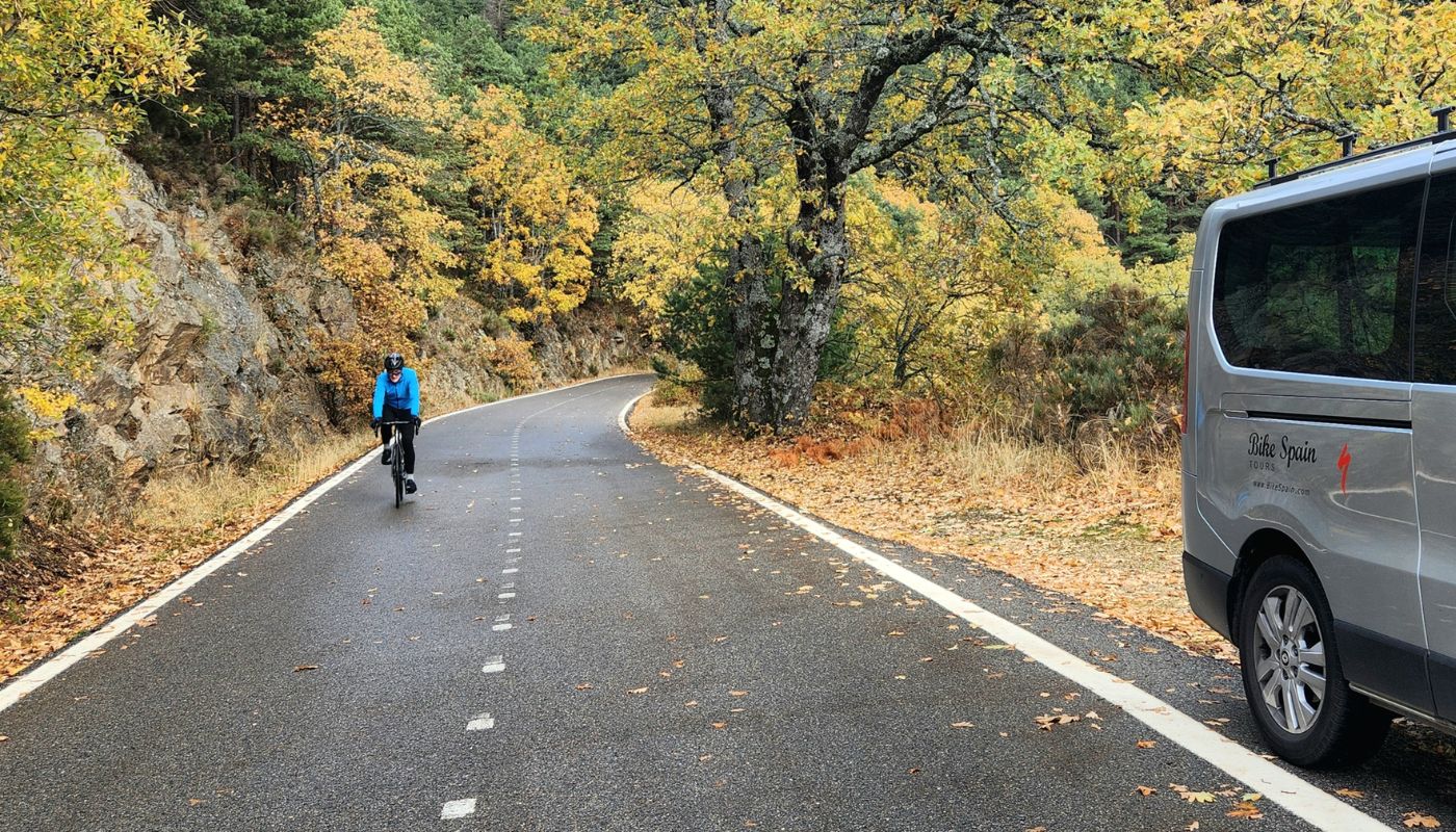 Madrid, Segovia and Toledo Guided Bike Tour