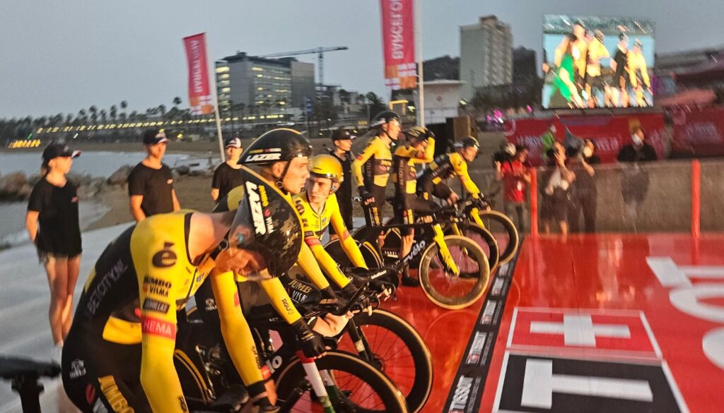 vuelta-vip-experience-peloton